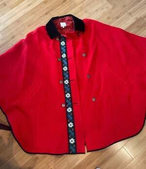 Vintage Nohstadt & CO Klagenfurt Red Wool Cape with Embroidered Trim